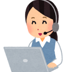 電話対応する女性