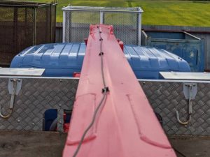 クレーン車作業灯配線部分施行後