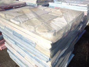 発泡スチロール再生品　資源プラ